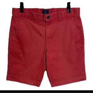 GAP Khakis Lived In Short Men's 10” Short Rode size 32 Red Flat Front Shorts